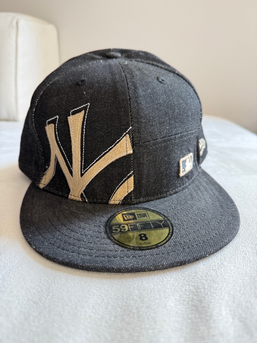 New Era Black and White 59FIFTY Fitted Cap